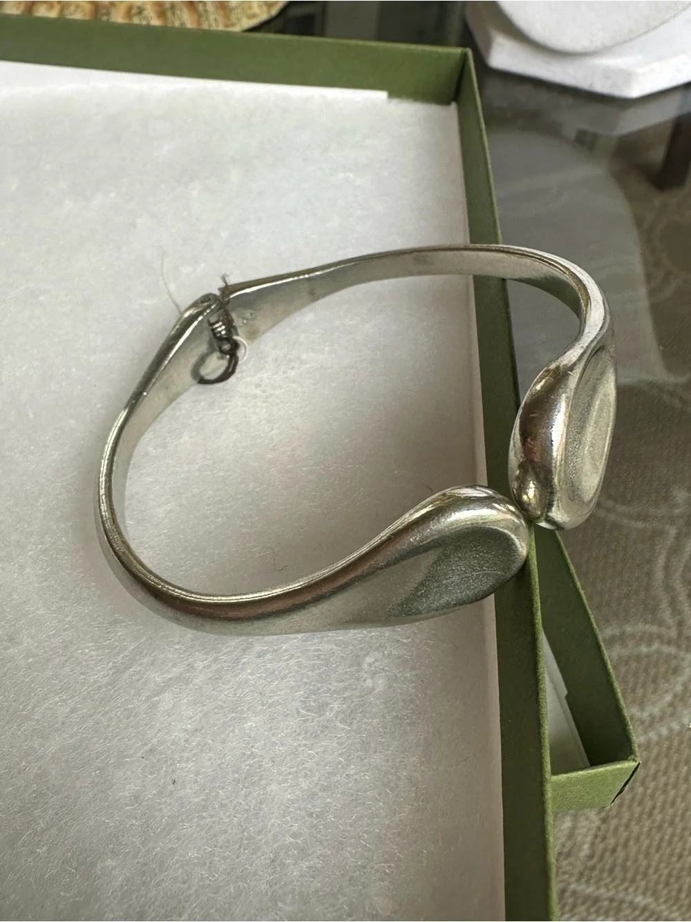 Chico's silver-toned‎ hinged bangle bracelet